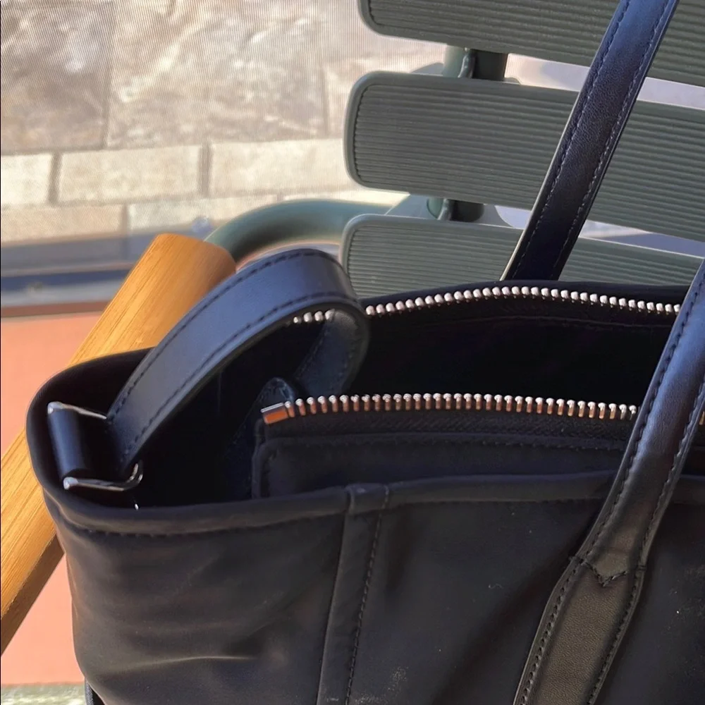 Kate Spade New York Black Tote Bag